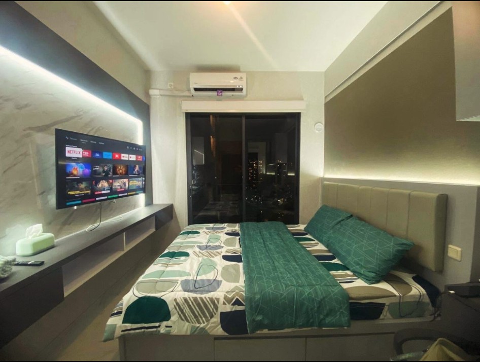 Sky House BSD